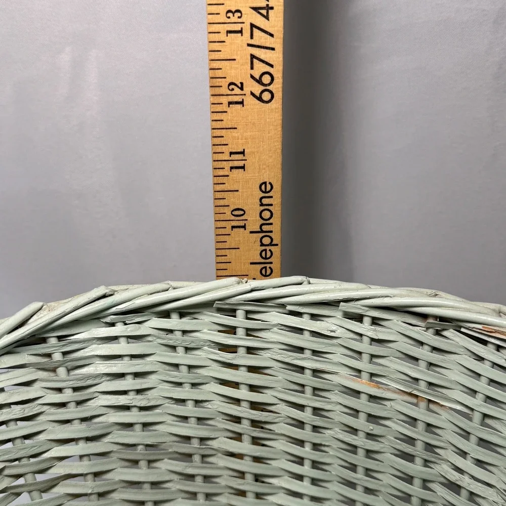 N/A vintage wicker